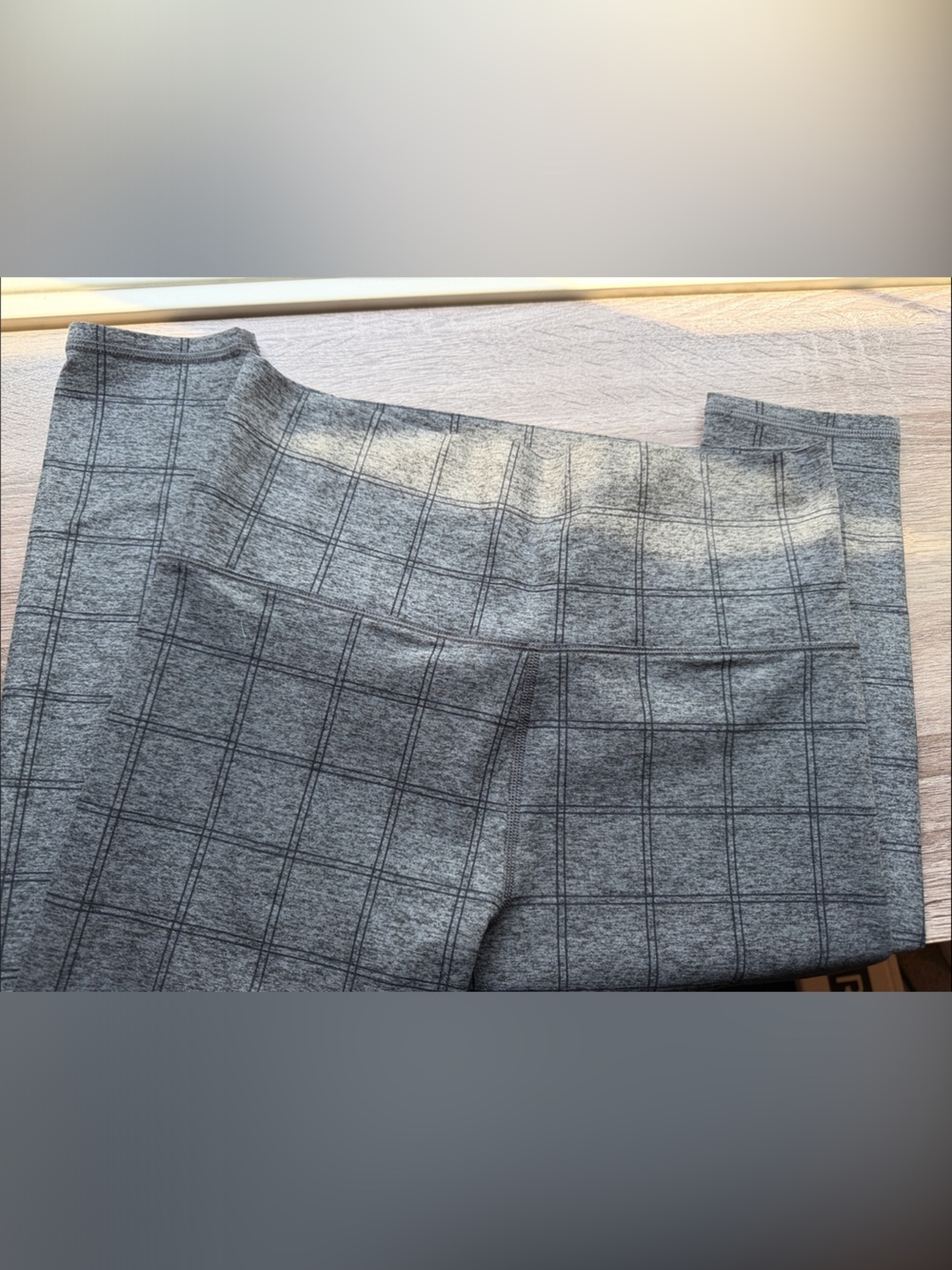 NWOT Vuori Leggings M